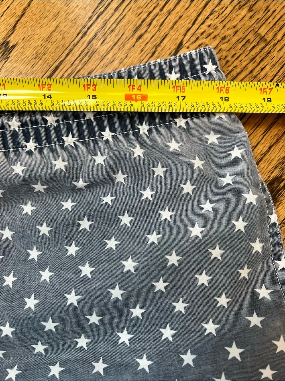 Chubbies Men Medium Blue Star Print Swim Trunks 5'' Inseam Americana Liner USA